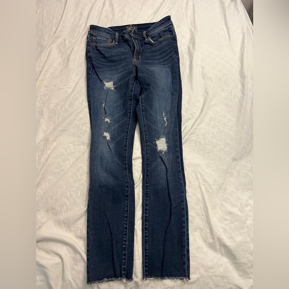 Abercrombie and Fitch Women’s Harper Low Rise Ankle Jeans